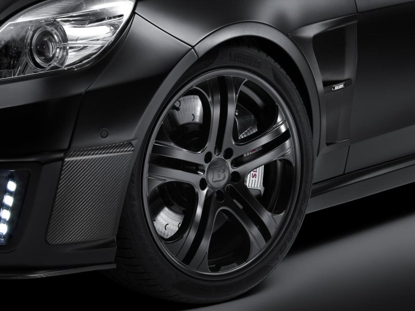 Brabus e v12 Black Baron 2010