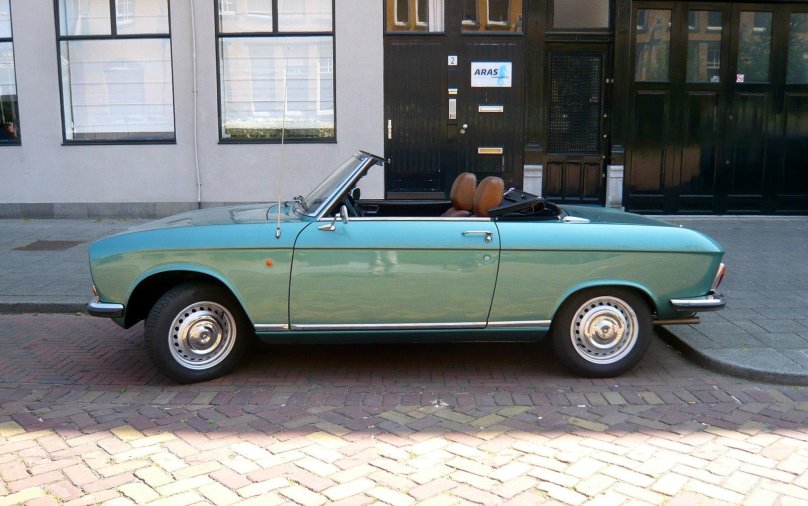 Peugeot convertible old