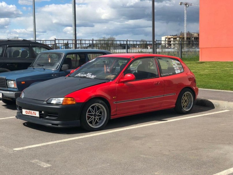 Honda Civic 5 red