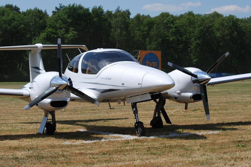 Da42 Twin Star