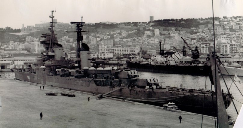 Крейсер Михаил Кутузов старые