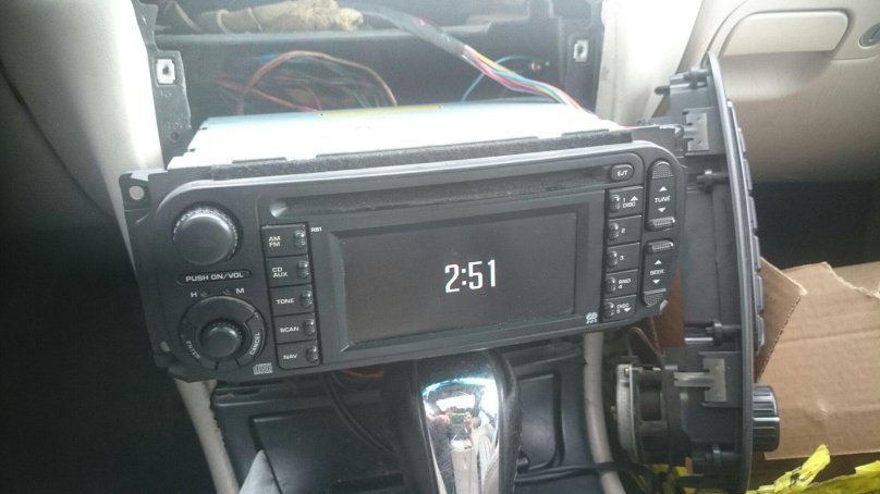 Магнитола rb3 Крайслер