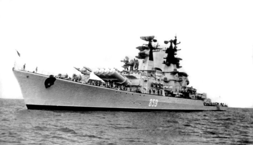 Ракетный крейсер Варяг проект 58