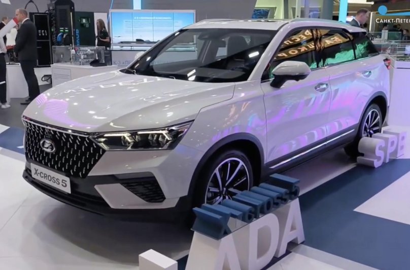 Lada x-Cross 5 FAW Bestune t77