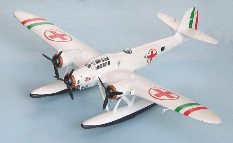 Cant z-506 b "Airone"