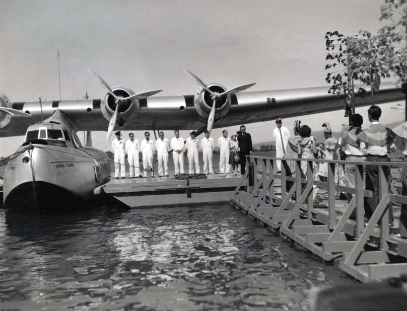 China Clipper Martin m-130
