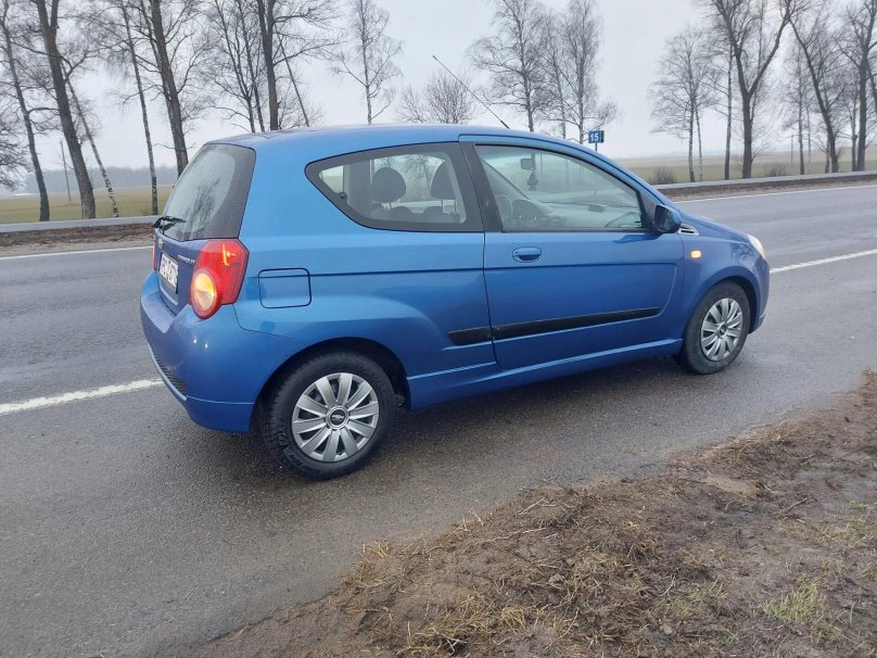 Шевроле Авео 3 двери