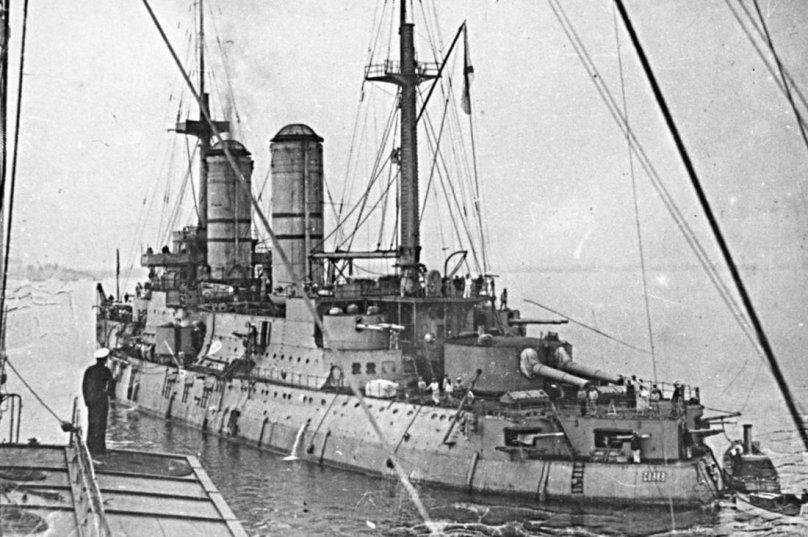 Эскадренный броненосец Слава