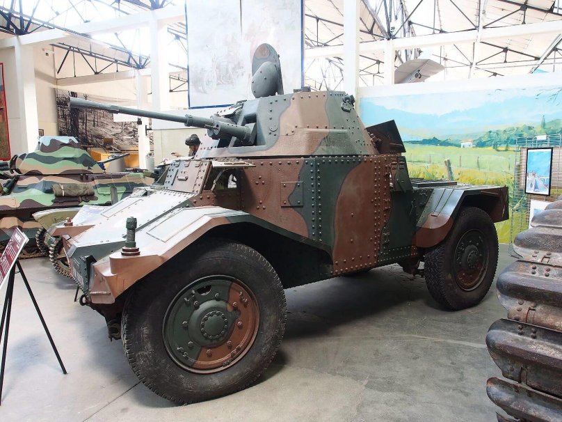 Panhard 178 AMD-35