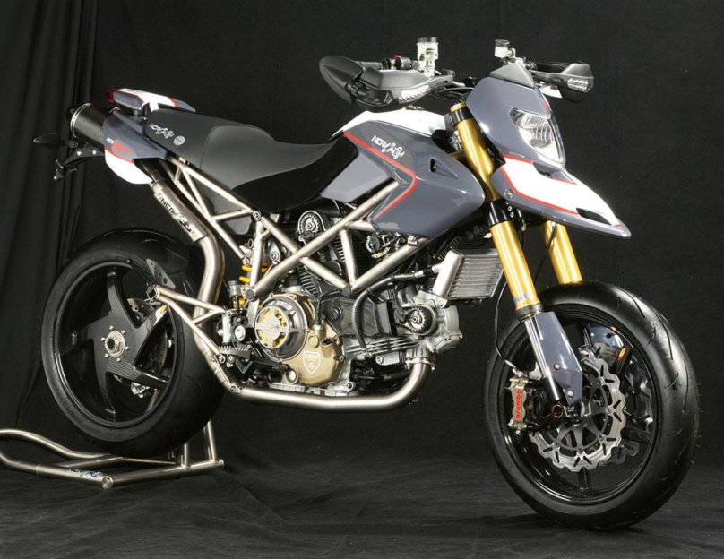 NCR leggera 1200 Titanium Special