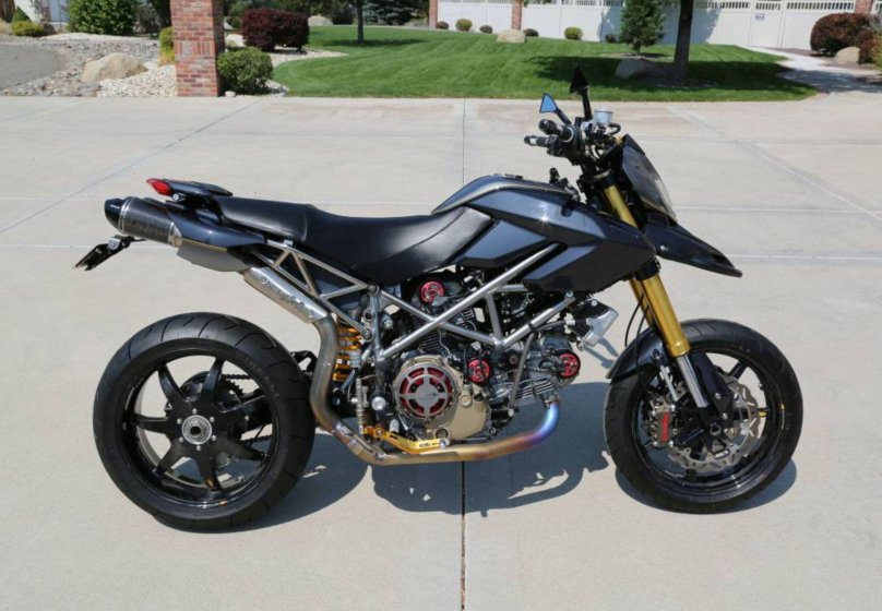 Hypermotard 1200