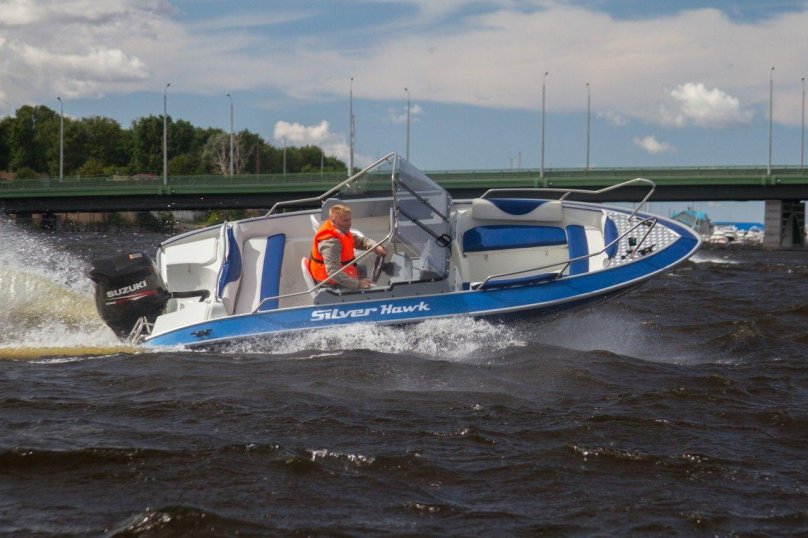 Сильвер 540 катер