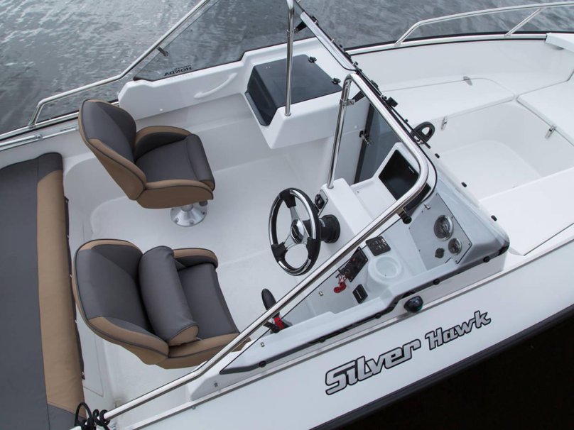 Катер Silver Hawk