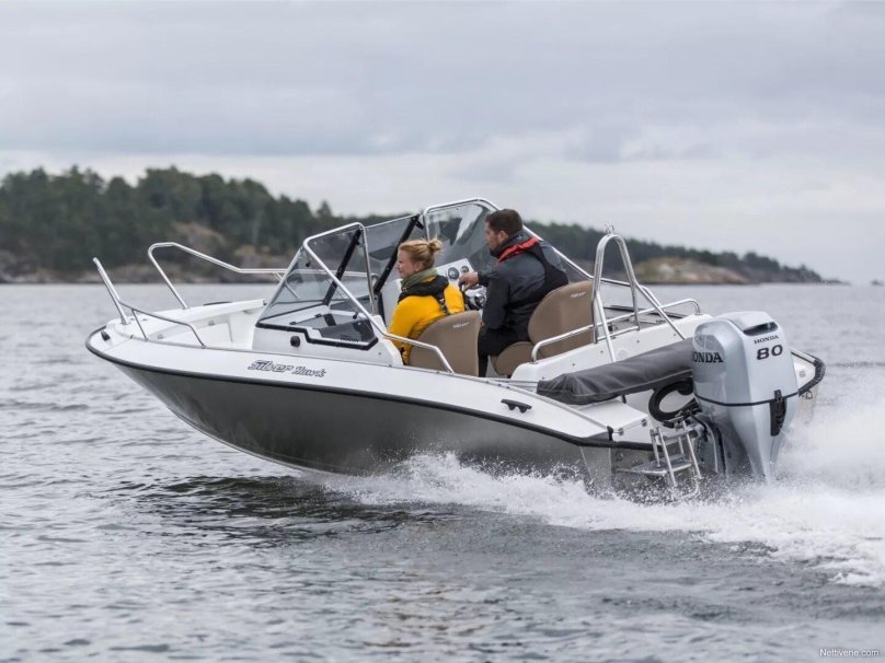 Сильвер 540 катер