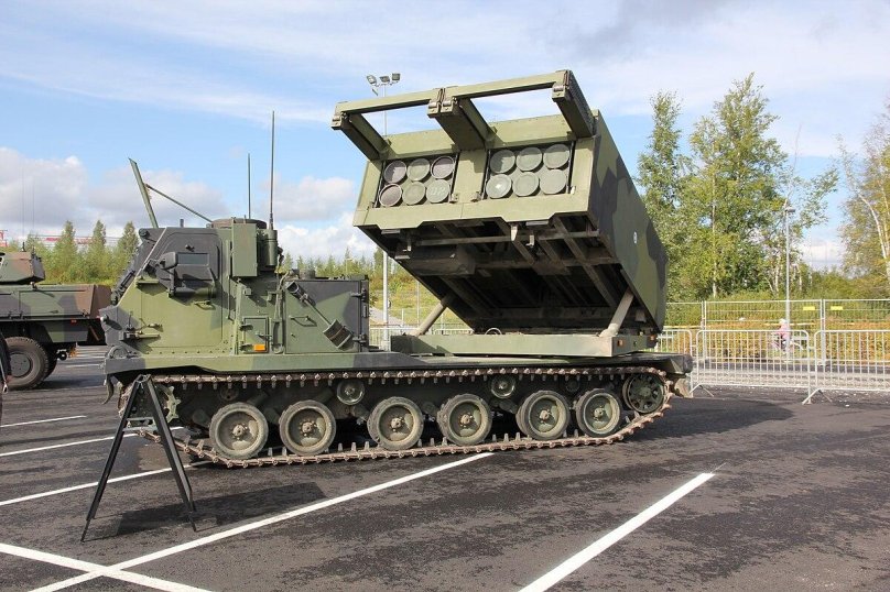РСЗО m270 MLRS