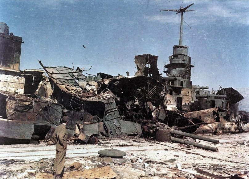 Дюнкерк линкор после взрыва