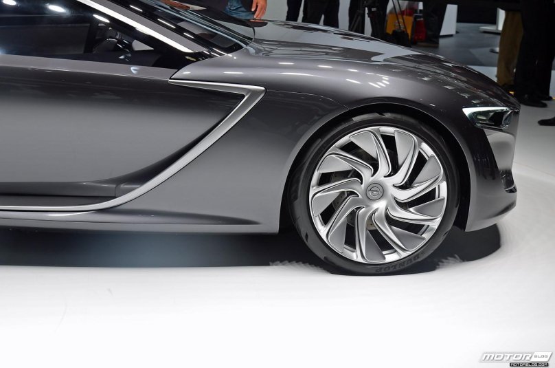 Опель Монза