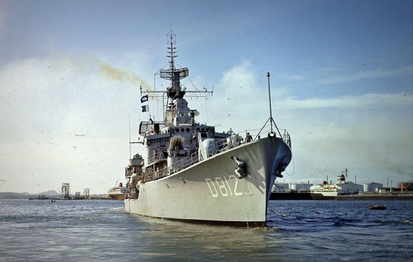 Эсминец Холланд