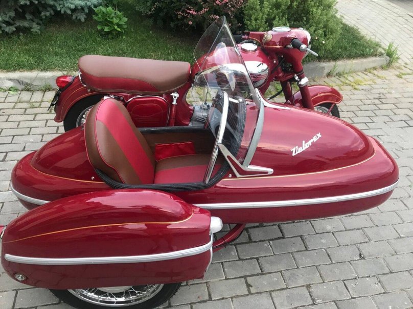 Jawa 350/634 Retro