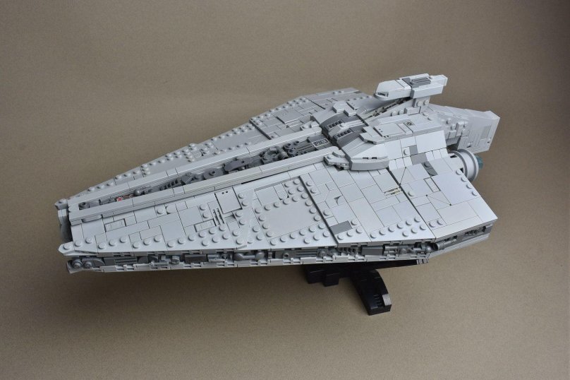 Аккламатор i-class Assault ship