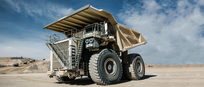 Карьерный самосвал Либхер