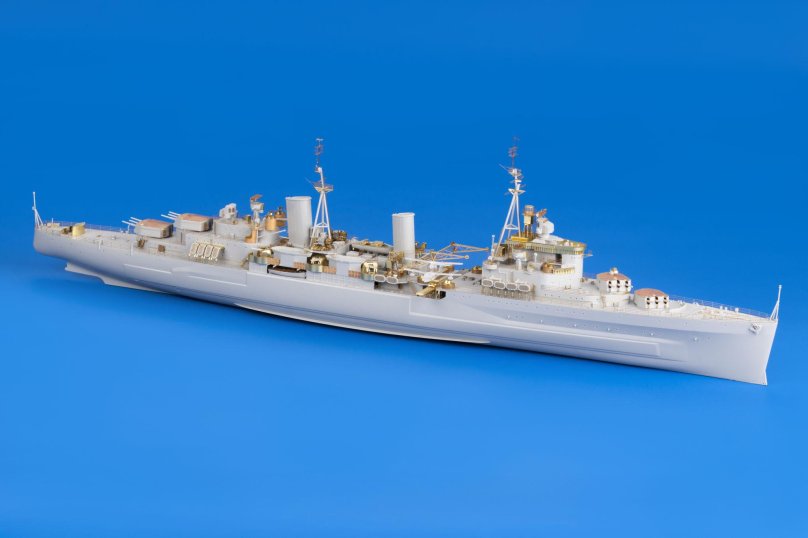 HMS Belfast 1/350