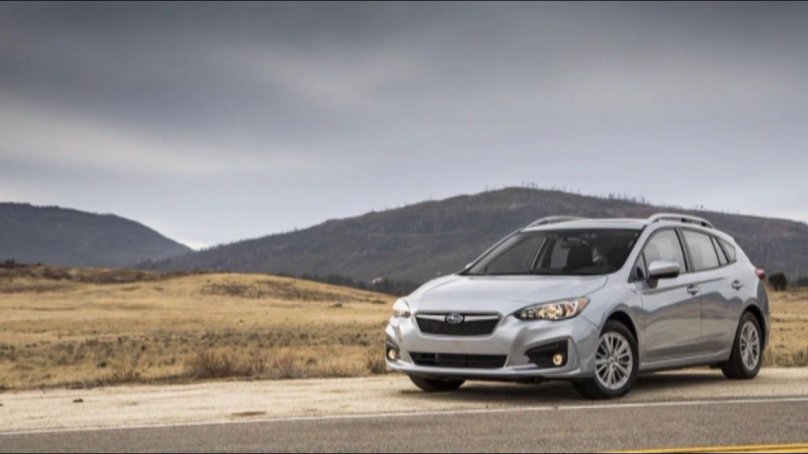 Subaru Impreza 2018 хэтчбек