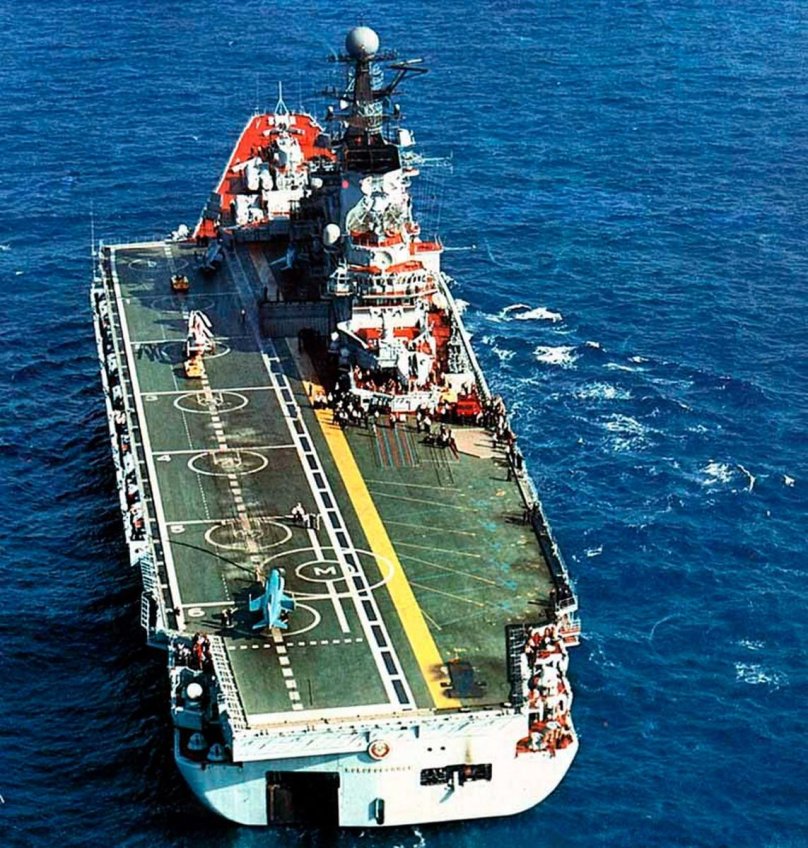 Тяжёлый авианесущий крейсер проекта 1143.5 «Адмирал н. г. Кузнецов»