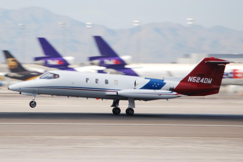 Learjet 31