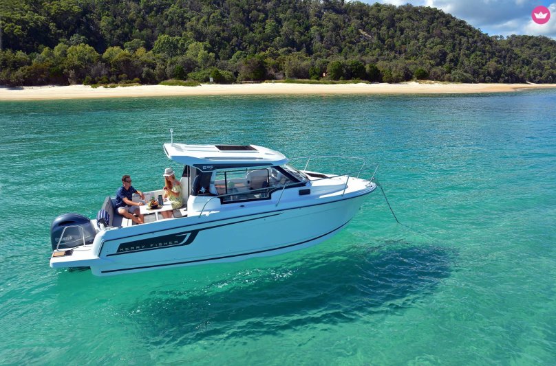 Катер Merry Fisher 695