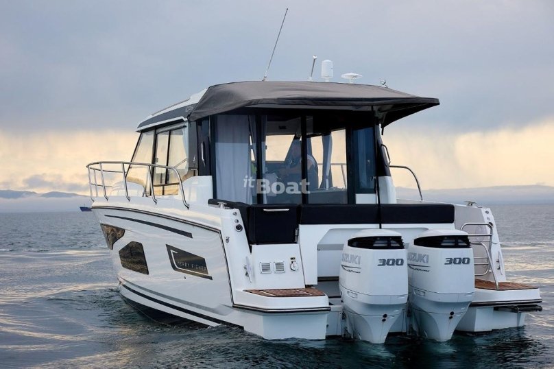 Катер Merry Fisher 1095