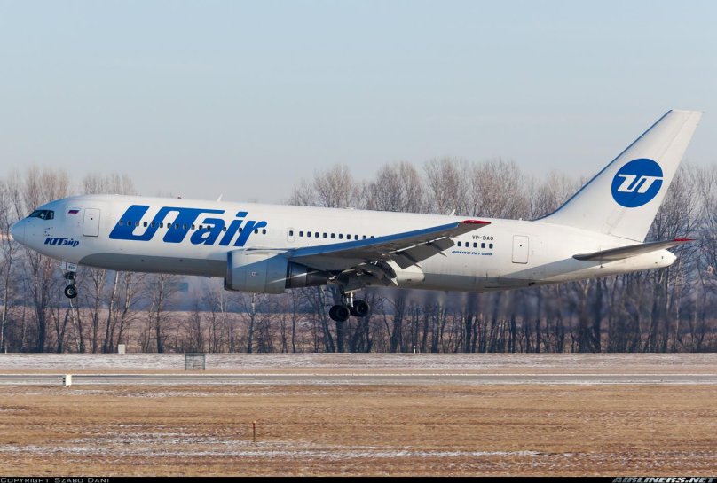 Boeing 767-200 ЮТЭЙР