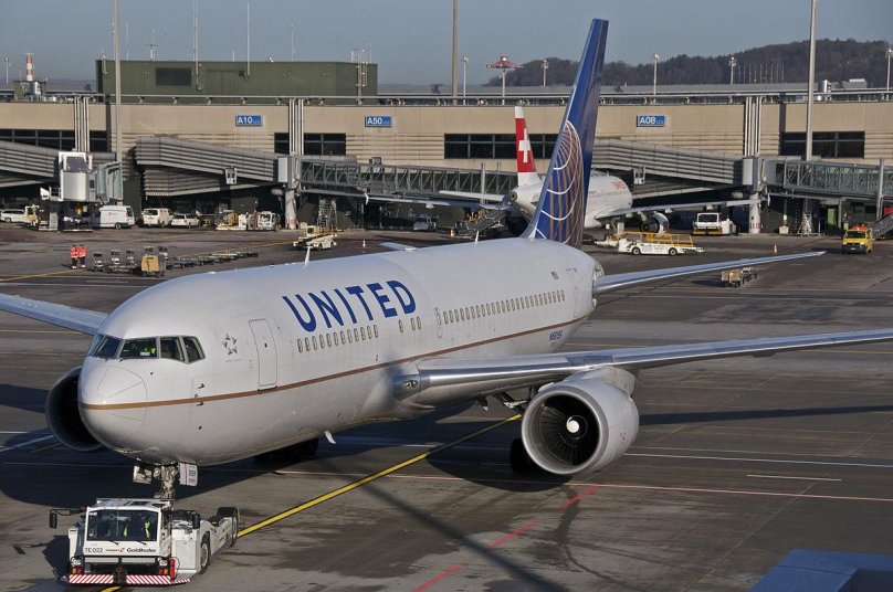 Boeing 767 United Airlines