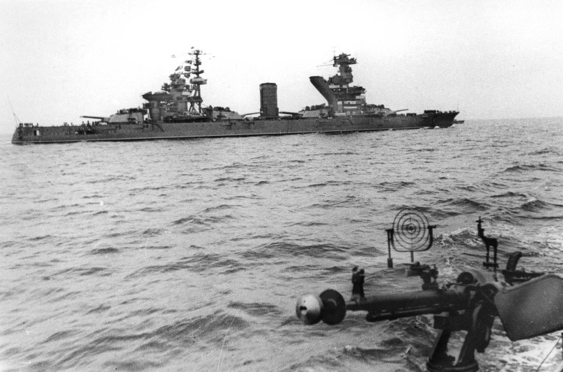 Севастополь линкор 1944