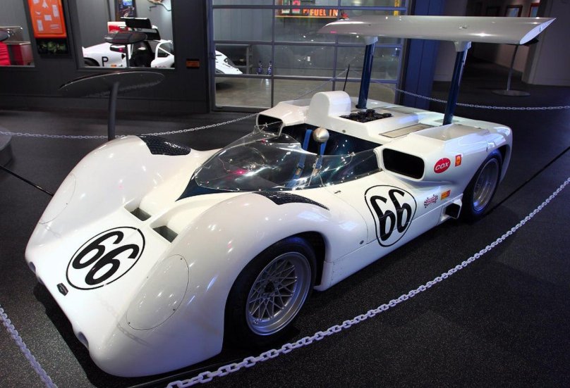 Chaparral 2e