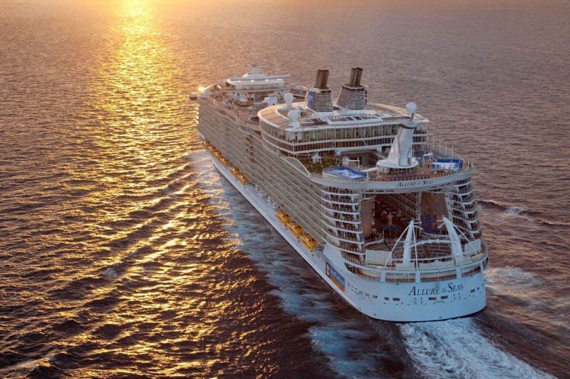 Allure of the Seas круизный лайнер