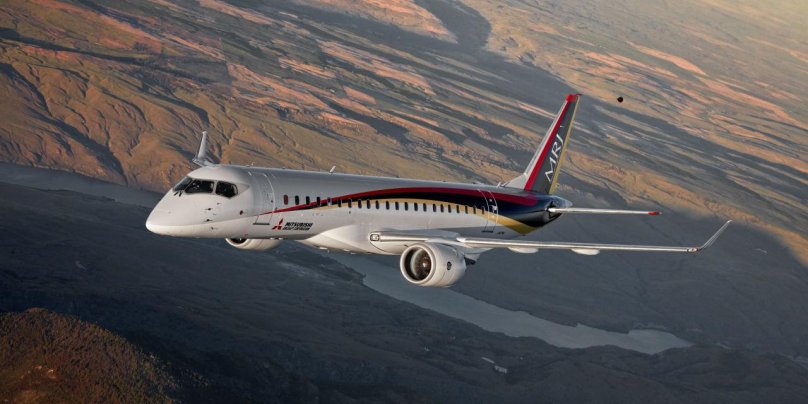 Реактивный пассажирский самолет