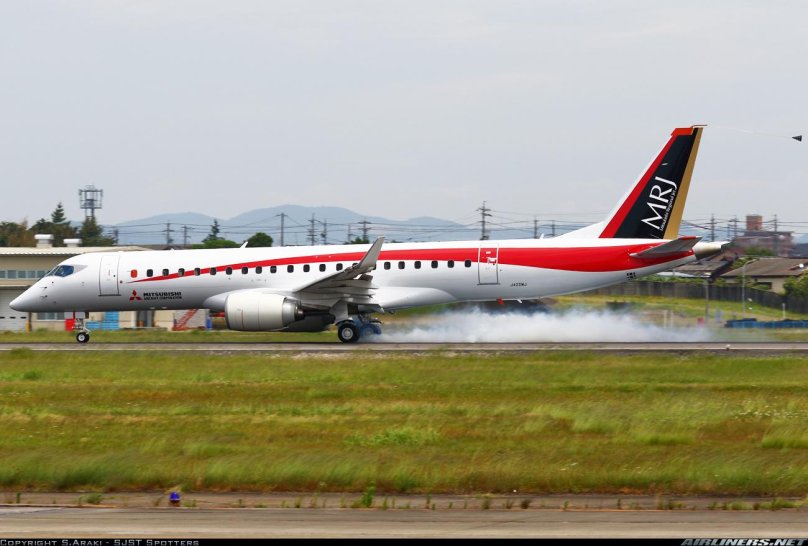 Mrj09643