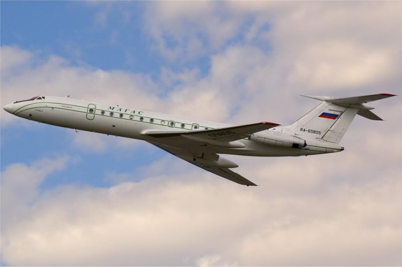 Ту-134 пассажирский самолёт