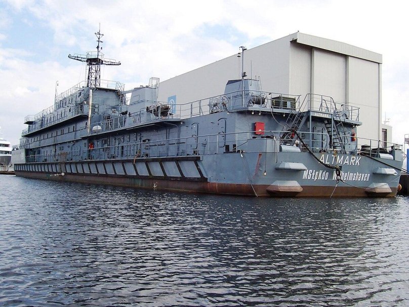 Германский танкер Альтмарк