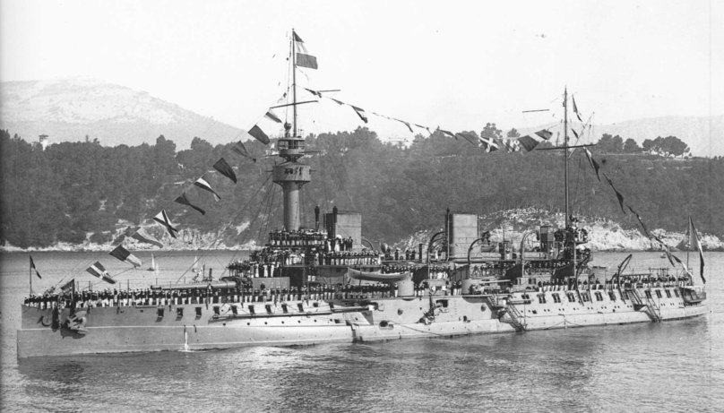 Броненосец Шарль Мартель