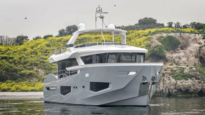 Яхта Numarine 32 XP