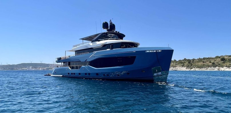 Яхта Numarine 37xp