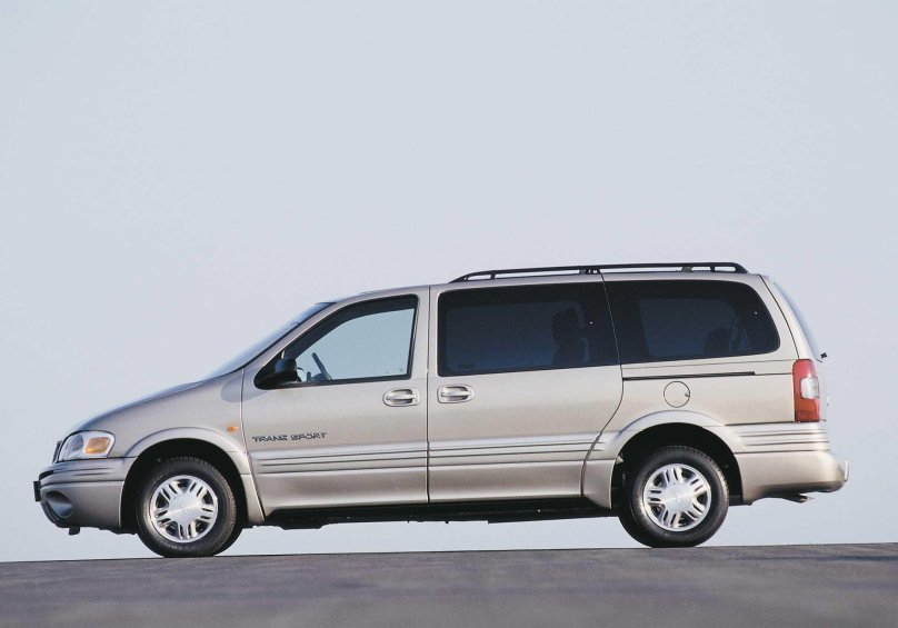 Chevrolet Trans Sport, 2001