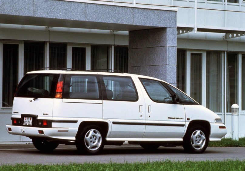 Pontiac Trans Sport 1989