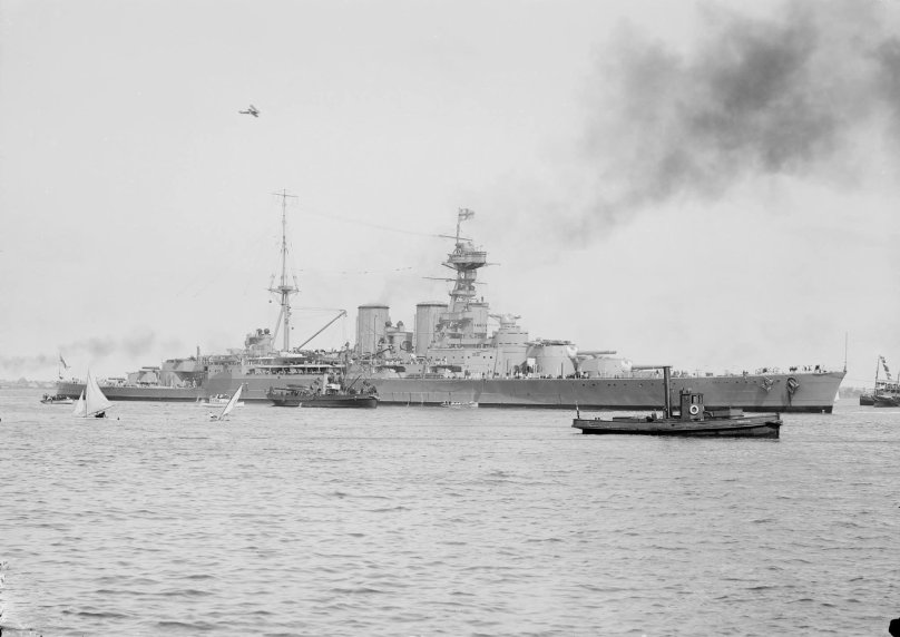 Британский линкор HMS Howe