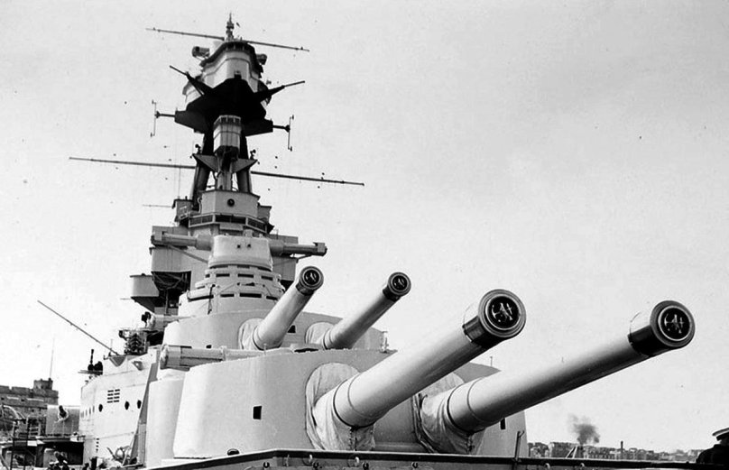 Линейный крейсер "худ"