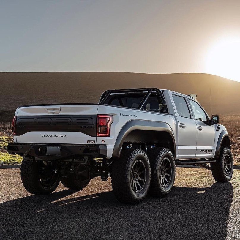 Форд f 150 Hennessey Velociraptor