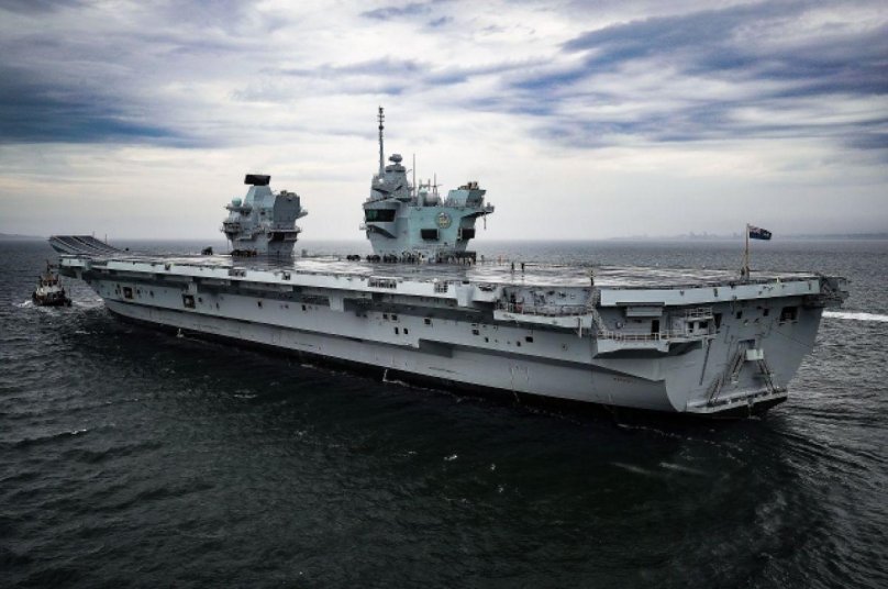 Авианосец Великобритании принц Уэльский