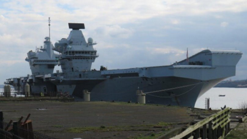 Британский авианосец «принц Уэльский»